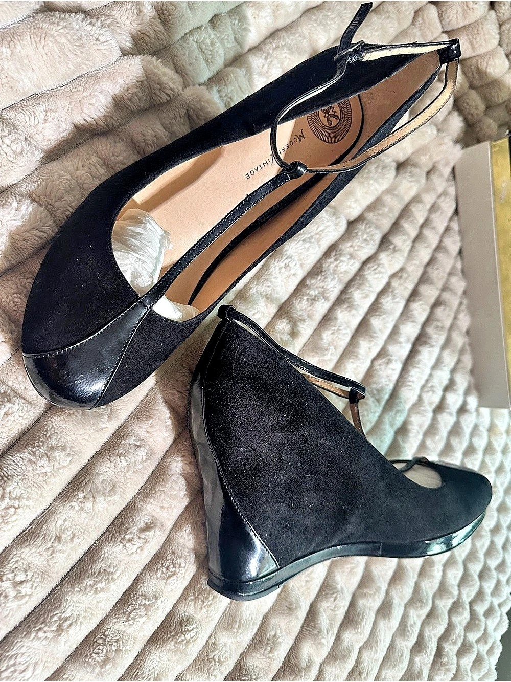 Modern Vintage Black suede Patent Leather Wedge Pumps ankle strap US 10